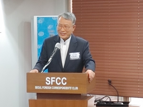 발제를 맡은 조봉희 목사